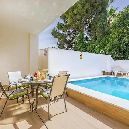 Villa Sleeps 6 Pool Air Con Wifi Nerja
